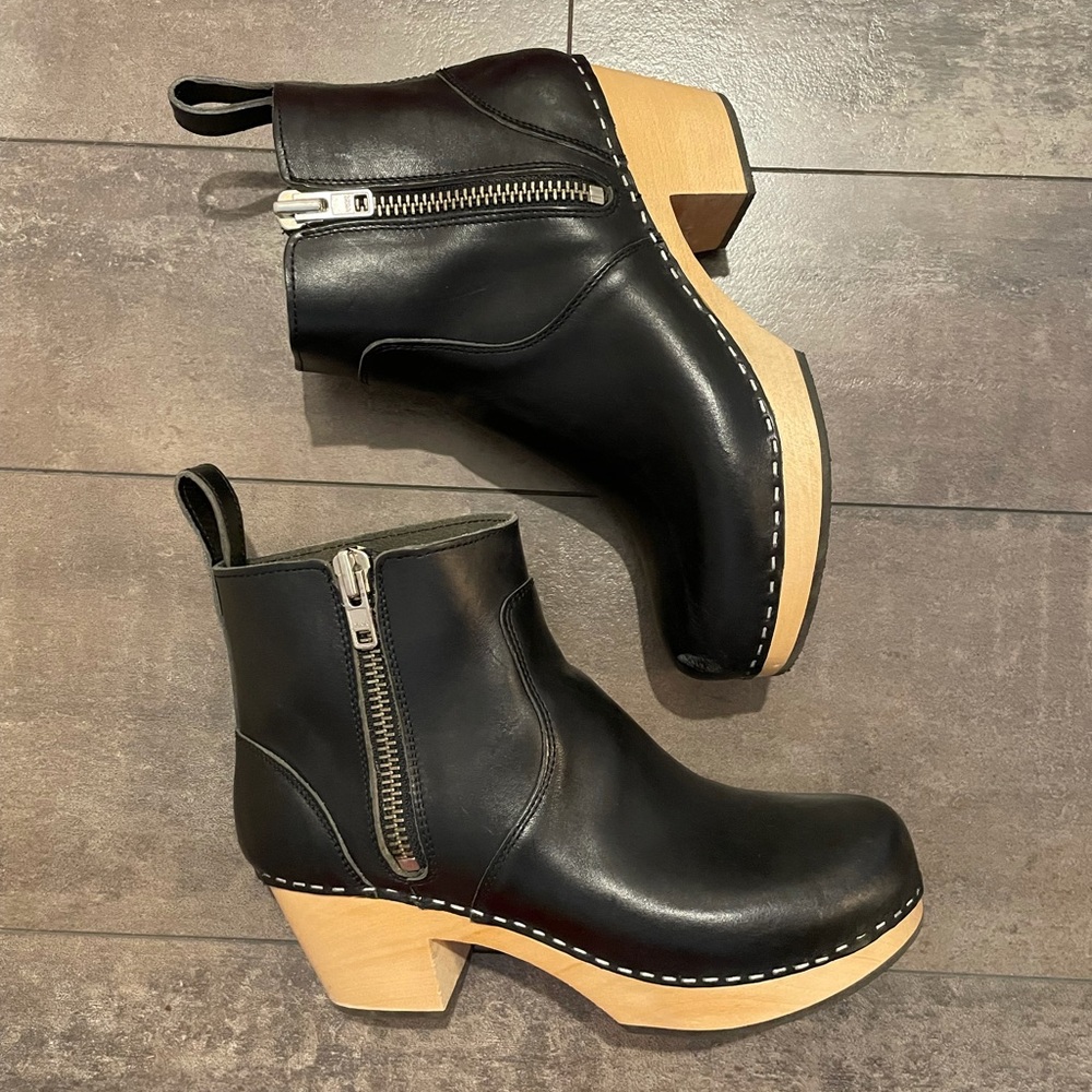 Swedish Hasbeens - Zip It Emy - Size 40